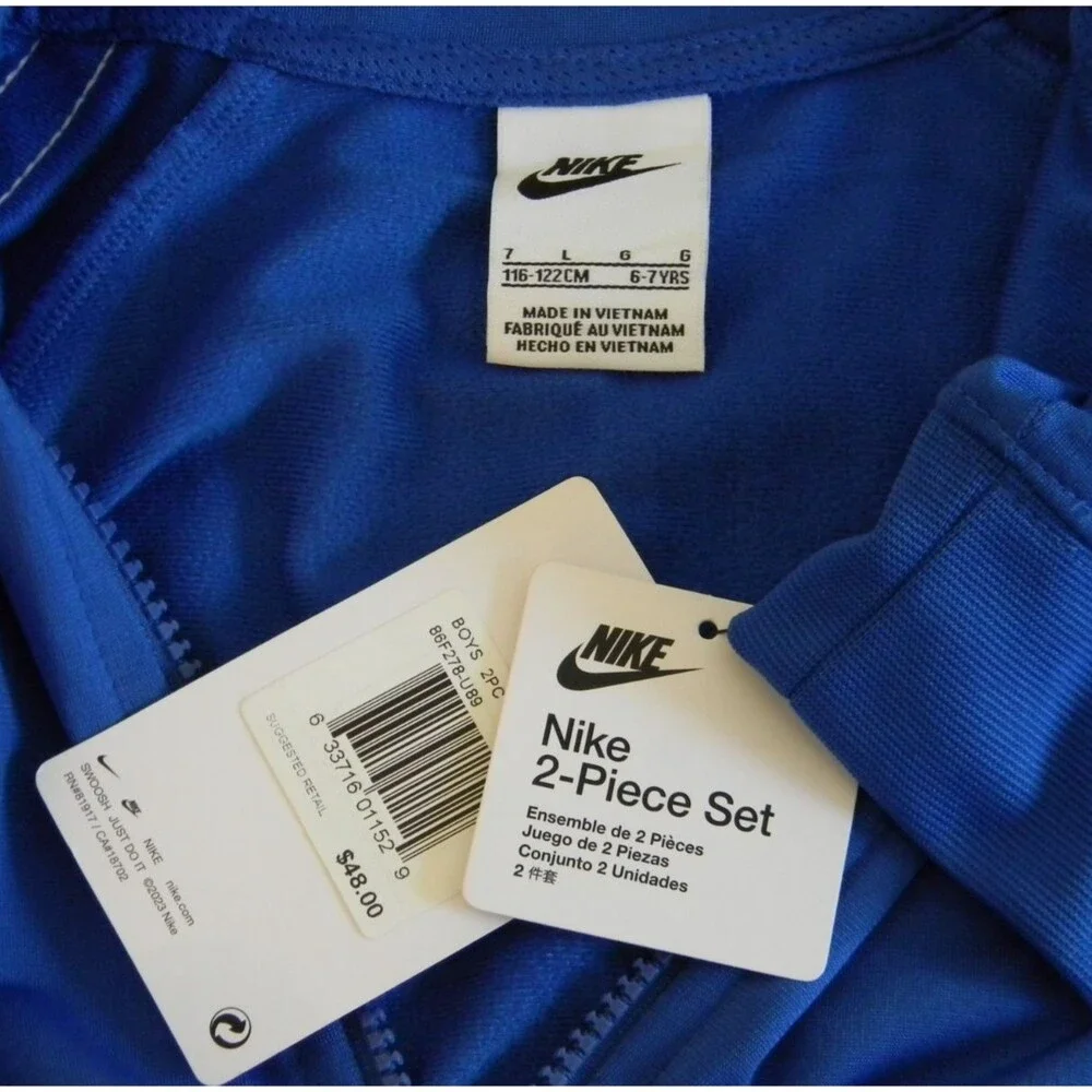 Nike Boys Full Zip Lightweight Jacket Royal Blue Size 7 NWT JACKET ONLY